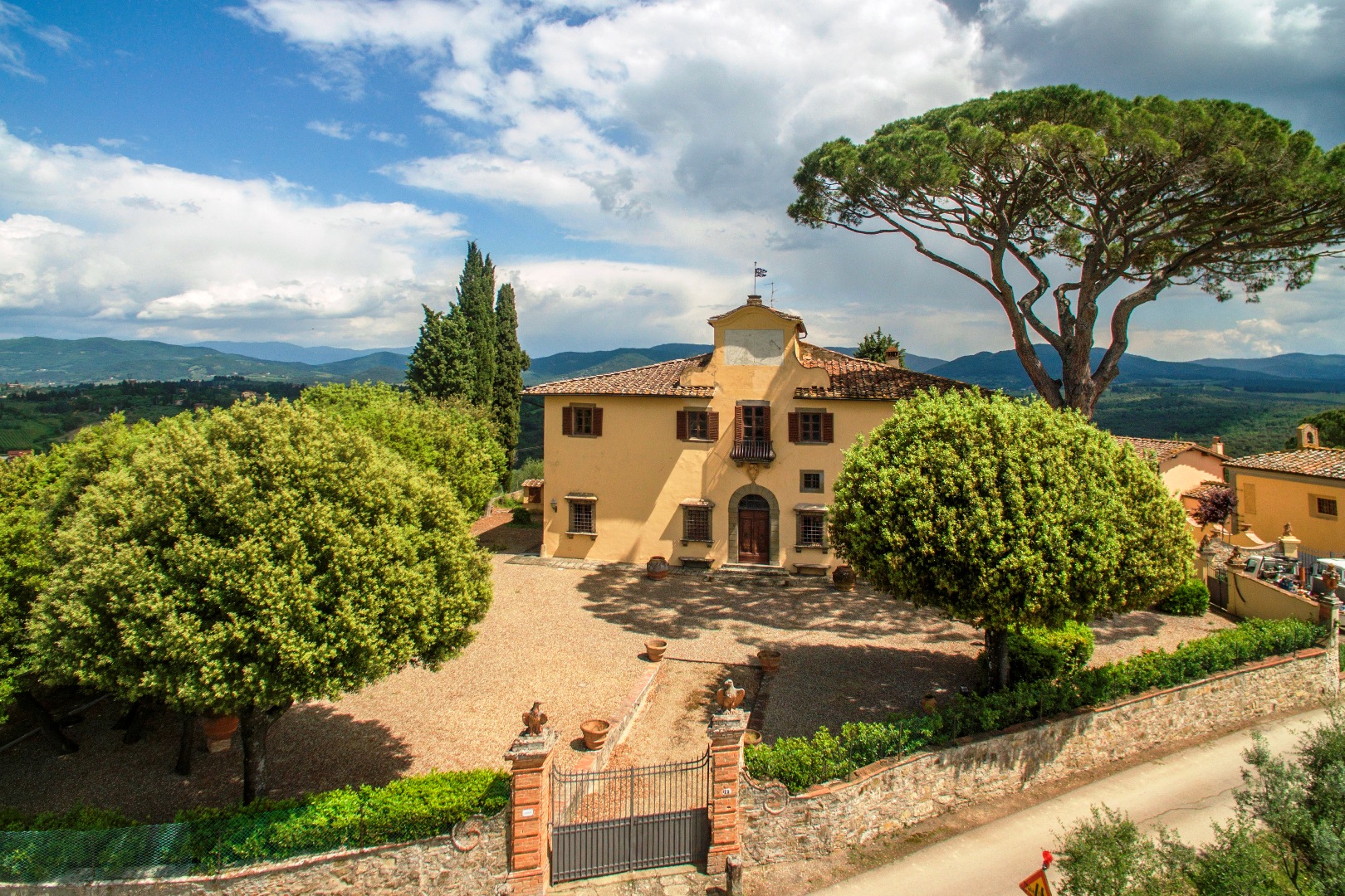 VILLA KAUFEN IN DER TOSKANA